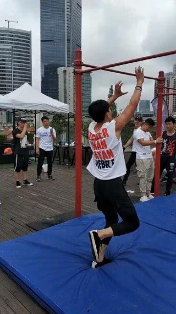 吃瓜群众打球视频下载,一球一世界，下载见证精彩瞬间